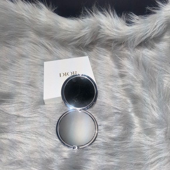 DIOR LIMITED EDITION METAL CANNAGE COMPACT MIRROR. NIB - Picture 2 of 2